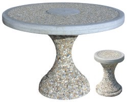 Kruhový stůl z vymývaného betonu